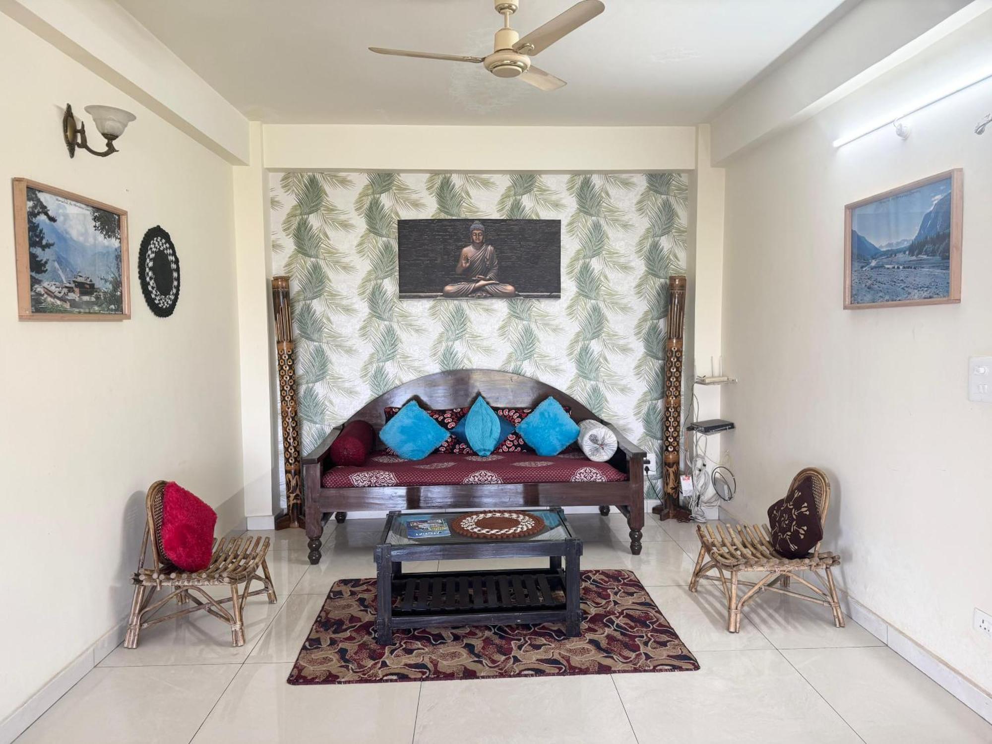 The Auriga 3Bhk Fully Entair Villa With Bonfire In Kasauli I Pvt Stay I Open Air Terrace I Kitchen Livingroom I Lawn Bonfire I Gaming Zone Экстерьер фото